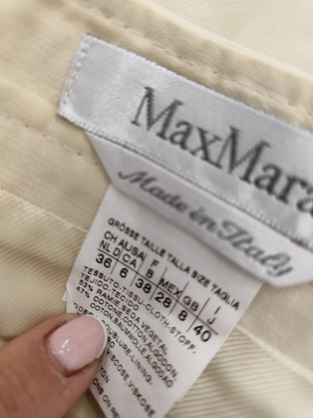 Max Mara Gonne: Max Mara Jupe GR 36 – Usato da Langnau am Albis venduto da Judithsebi 1