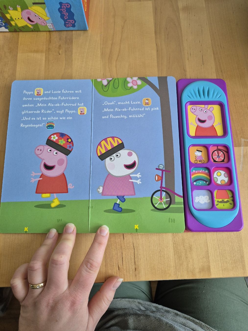 Bücher: Peppa Pig Soundbuch "So tun als ob" mit Geräuschen – Gebraucht aus Wil SG von  2