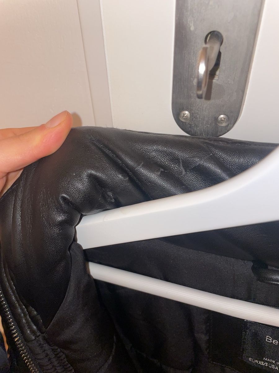 Bershka Jacken: Lederjacke – Gebraucht aus Zürich von lua_v9wj 4