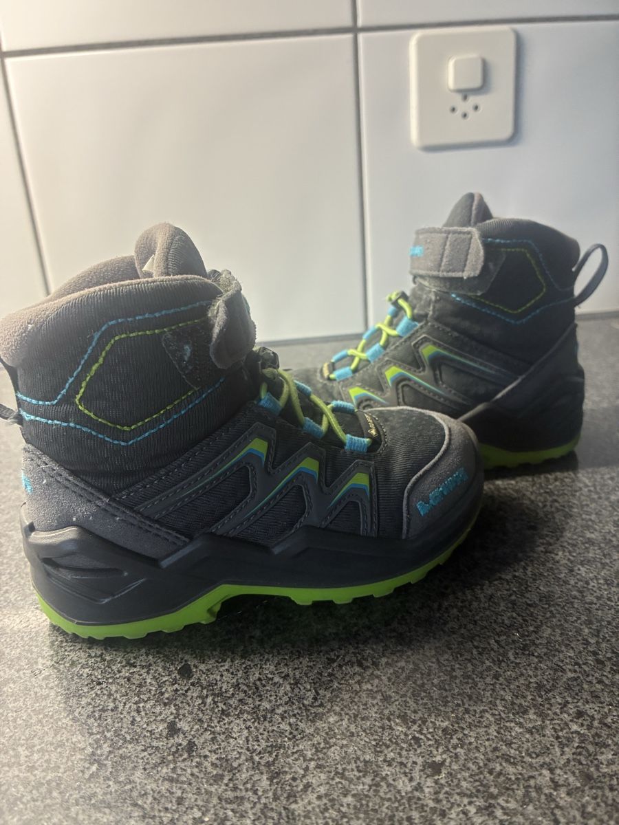 Lowa Schuhe für Jungen: Lowa winterschuhe gr 24 – Gebraucht aus Messen von eus_9cvr 2