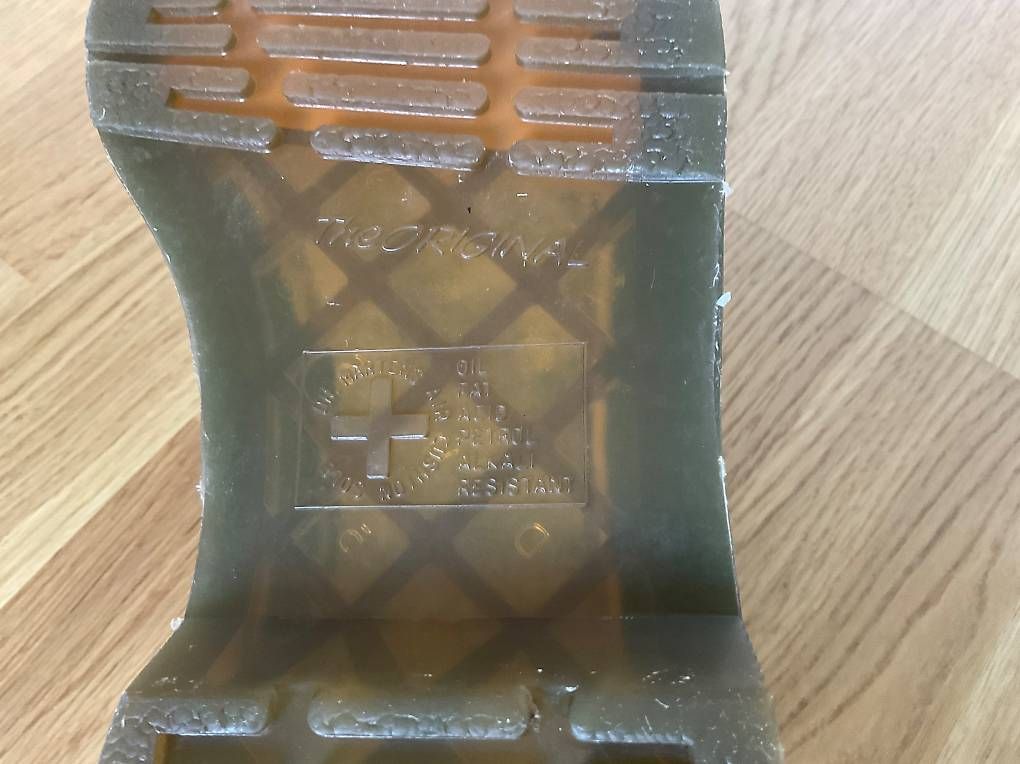 Dr. Martens Damenschuhe: Dr Martens Vegan Leather Gr. 38 – Gebraucht aus Zürich von rt_12345 3