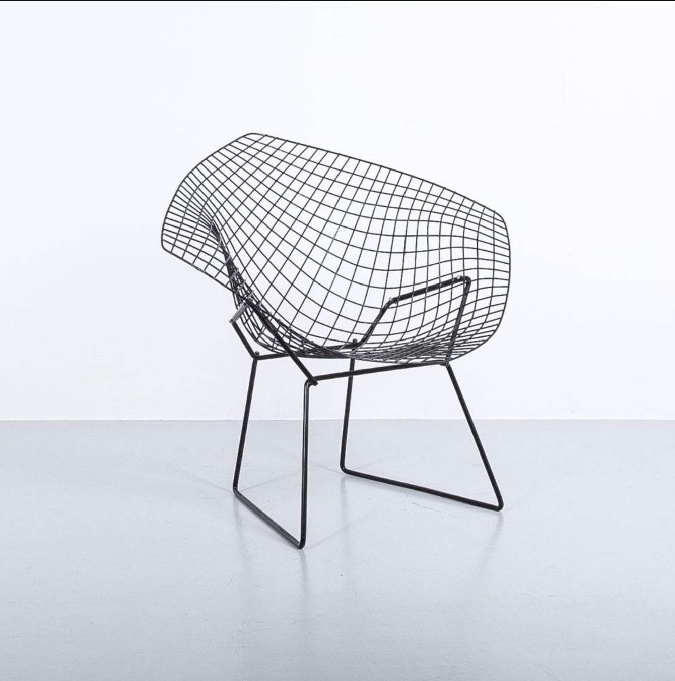 Poltrone: Diamond Lounge Chair Harry Bertoia – Usato da Zürich venduto da moebelzuerich