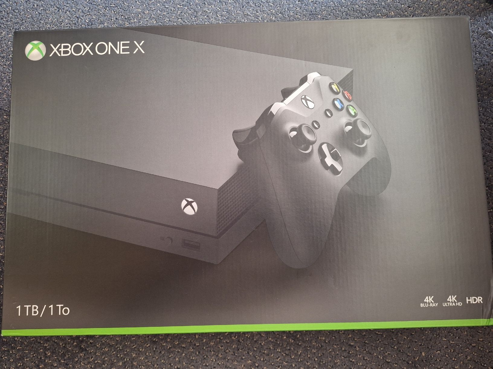 Microsoft Console: Xbox One X Mit 6 Rennspielen – Usato da Stansstad venduto da saschaz88