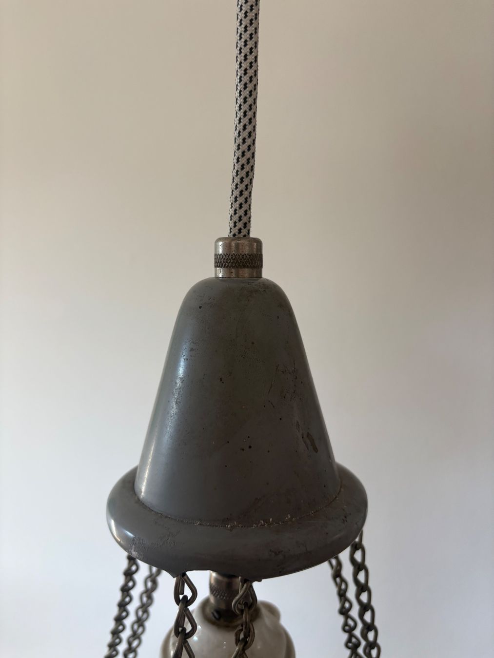 Belmag Lampade: BELMAG Industrielampe – Usato da Winterthur venduto da domenico_84 3