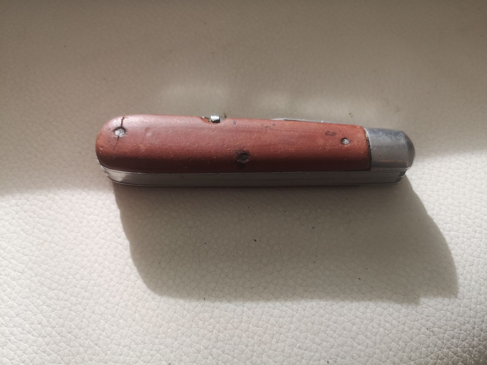 Schweizer Armee Taschenmesser: Fake Offiziersmesser?? – Gebraucht aus Belp von mar_76s8 6