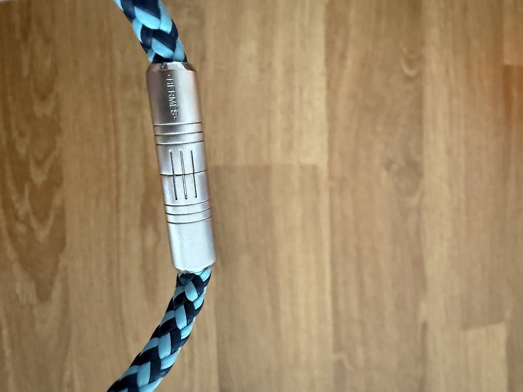 Hermès Bracciali & Braccialetti: Bracelet Hermes cuir marine/turquoise – Usato da Genève venduto da jeancharlesdoppler 2
