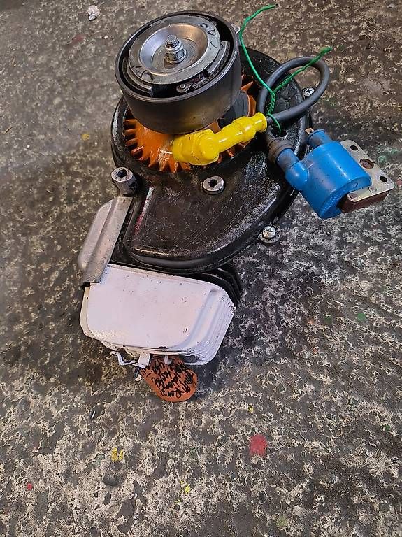 Moteurs: Piaggio Renn Motor.Lauft – D'occasion à Fulenbach par Elektronik 1