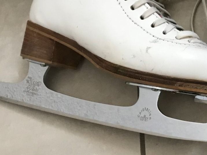 Pattini da ghiaccio: Graf Eiskunstlaufschuhe Gr. 3 1/2 M – Usato da Wagenhausen venduto da vintagesecondhand 2