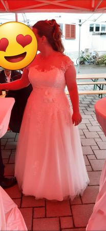 Brautkleid Molly Monroe weiss mit Spitze Grösse 48