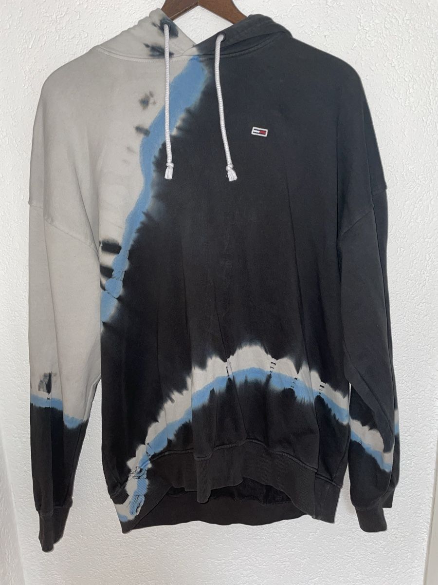 Tommy Hilfiger Pullover & Sweatshirts: Pullover – Neu (gemäss Beschreibung) aus Therwil von YA-8