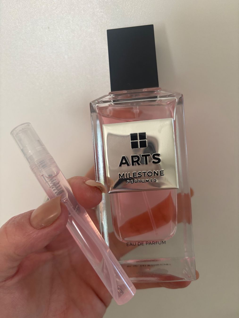 Parfums & Eau de Toilette: Milestone Arts EDP 5ML (Sans Artifice Givenchy Clone) – D'occasion à Zürich par deruja