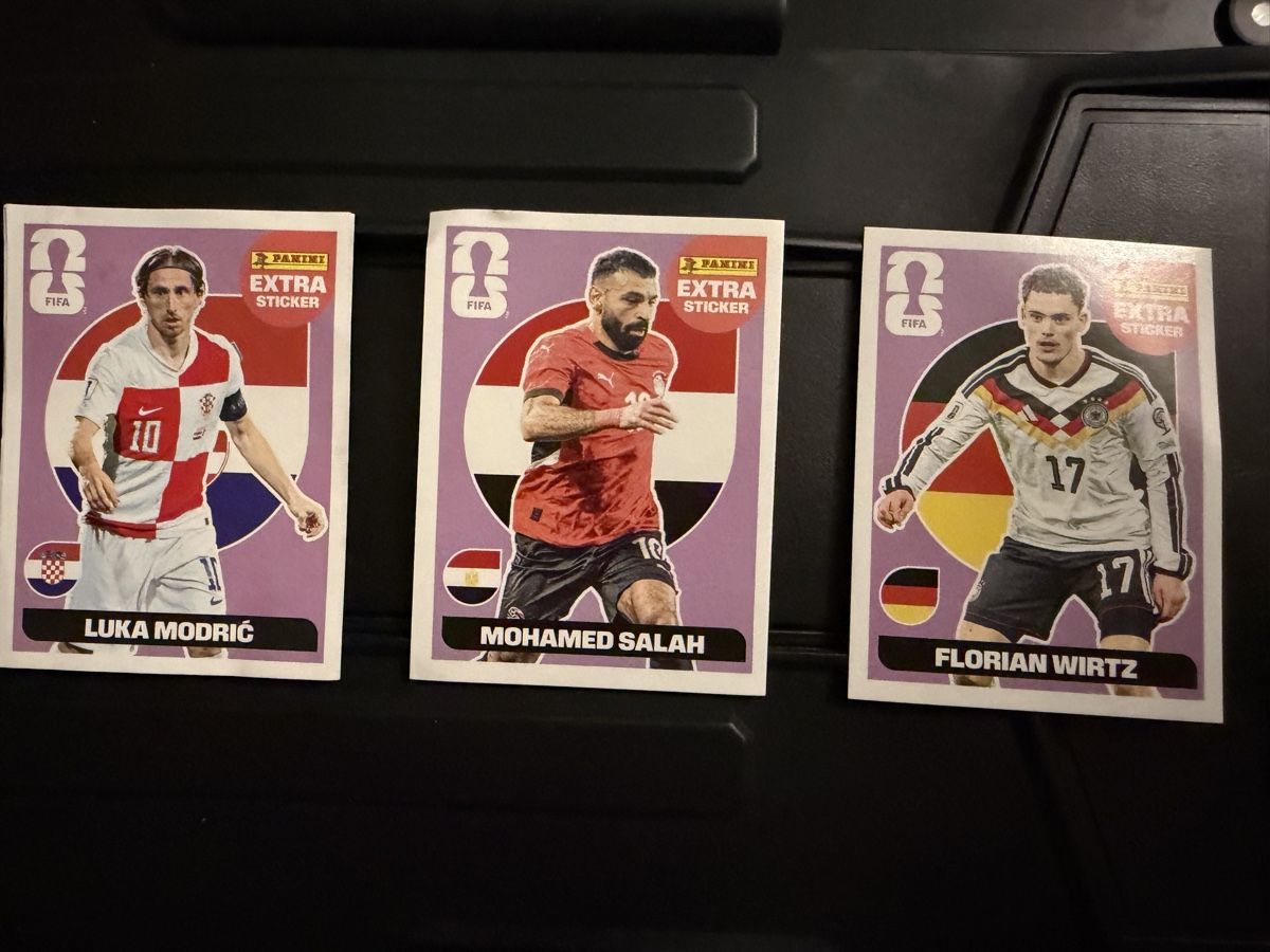 Panini Sammelbilder & Trading cards: Panini extra Stickers WM 2026 – Gebraucht aus Niederwangen BE von KBL85