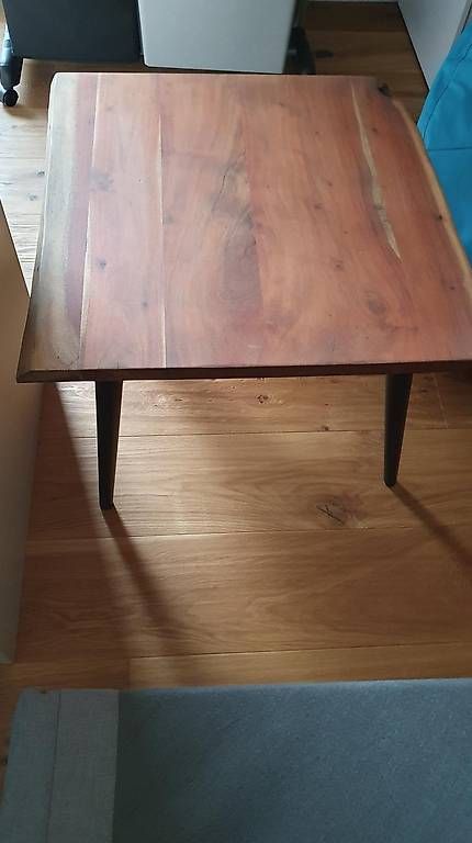 Tables: Tisch-Salon – D'occasion à Kesswil par sommmerwind67
