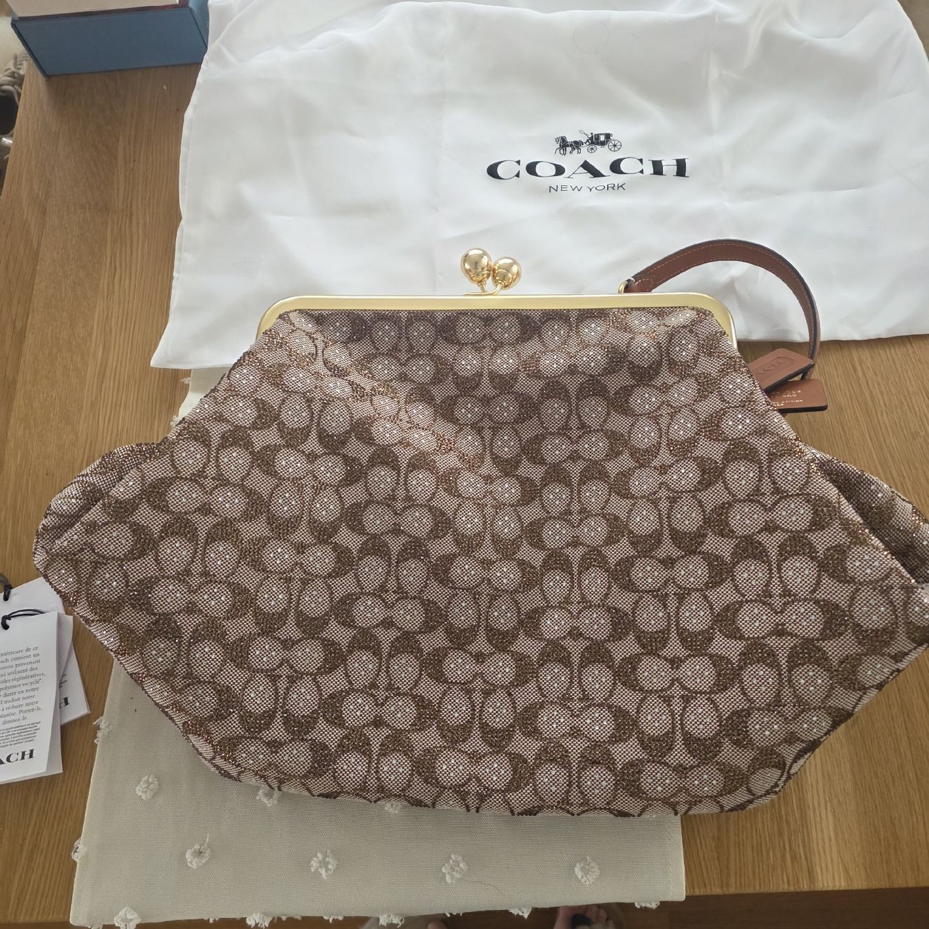 Coach Borse da donna: wunderschöne Coach Tasche neue Kollektion – Nuovo (secondo la descrizione) da Rickenbach b. Wil venduto da diepe