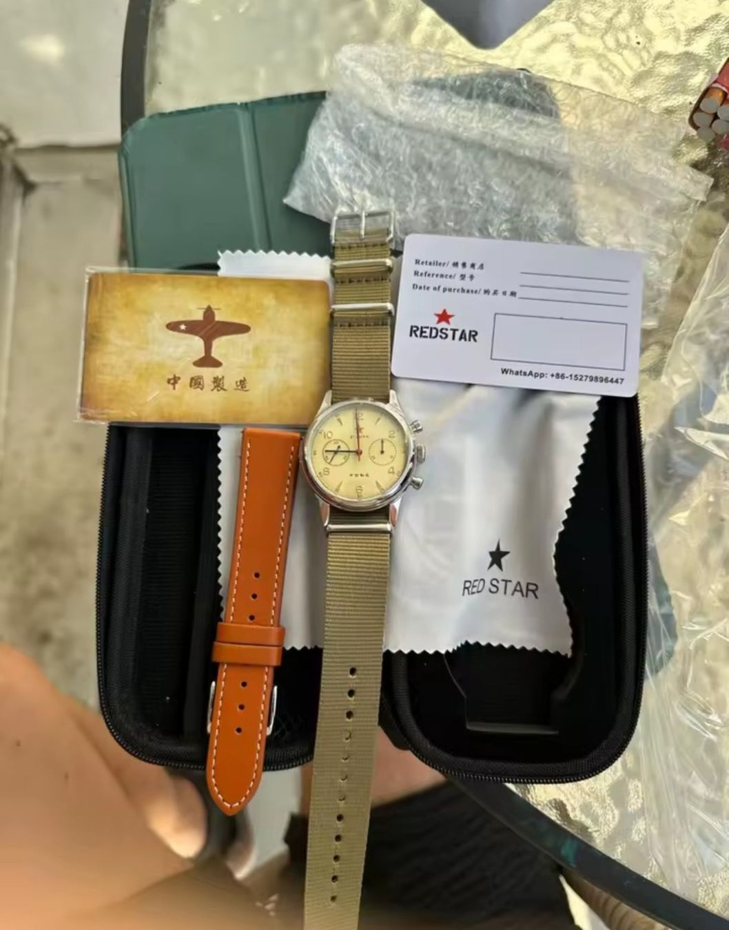 Uhren: Red Star 1963 Chronograph 38mm Saphir &  mit Schwanenhals – Neu (gemäss Beschreibung) aus Suhr von ChronixChronometer 5