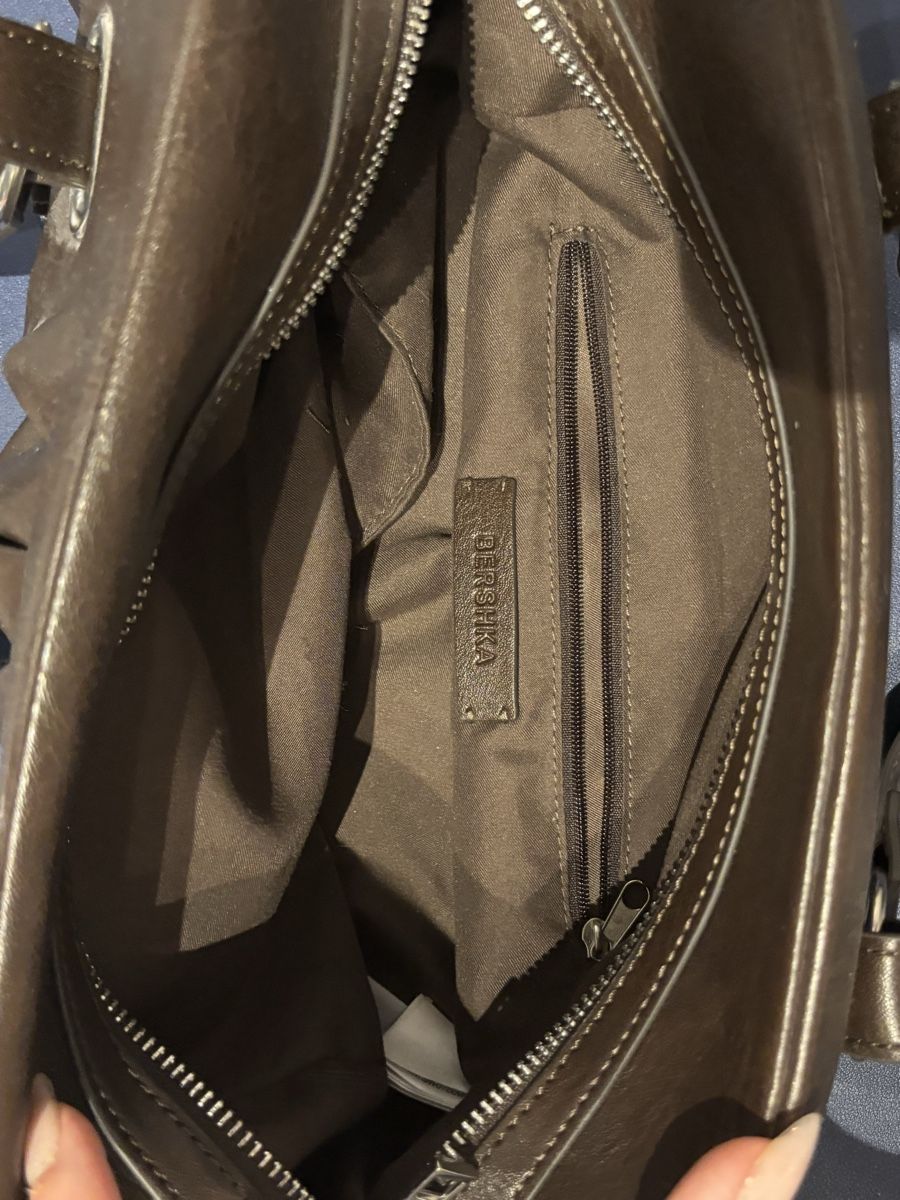 Borse da donna: Bershka Handtasche braun Kunstleder  – Nuovo (secondo la descrizione) da Zürich venduto da Cami_kleider 2