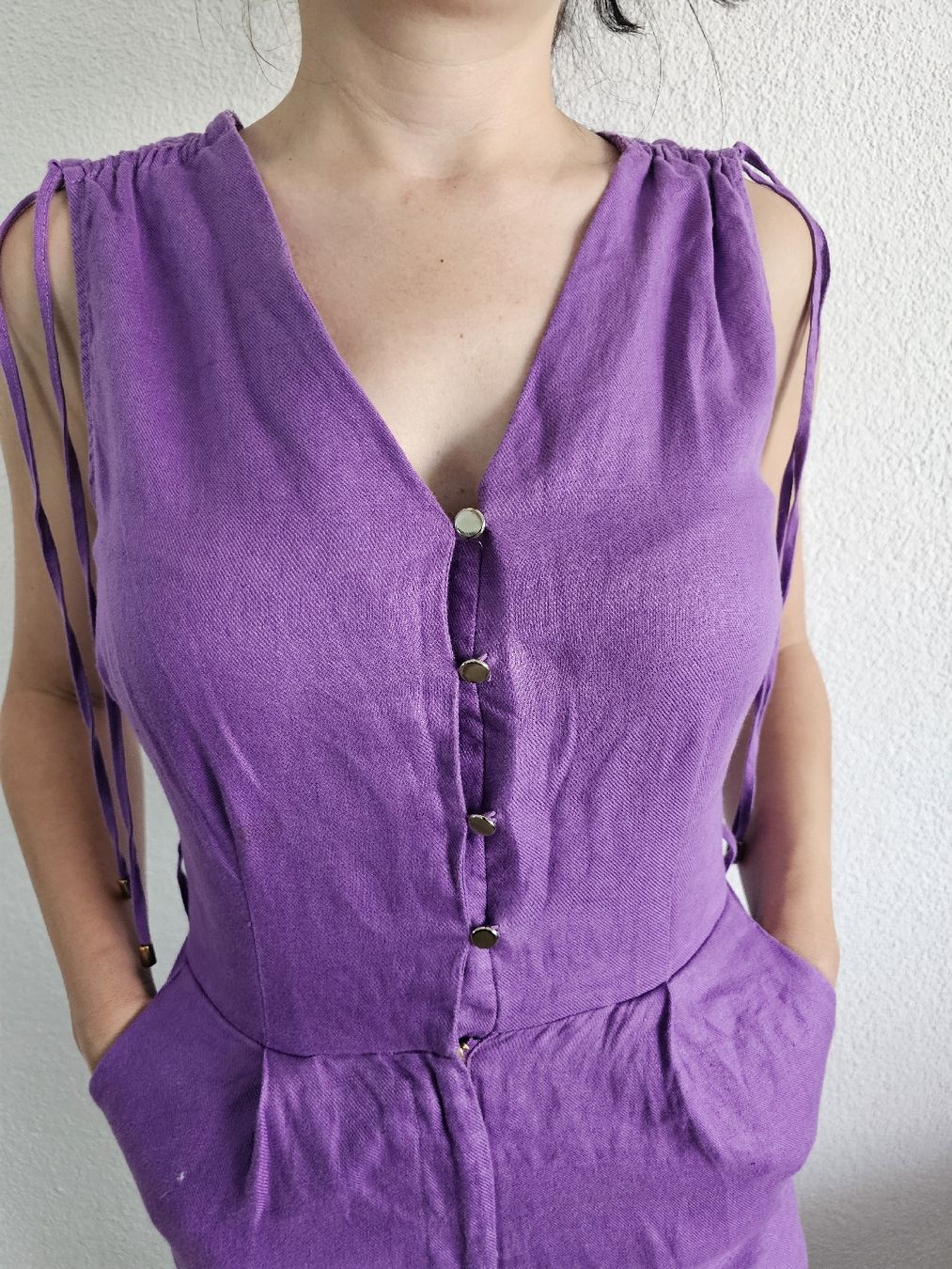 Tute: Lila Jumpsuit Gr. 36 Leinhose – Usato da Grosshöchstetten venduto da Qenko 1