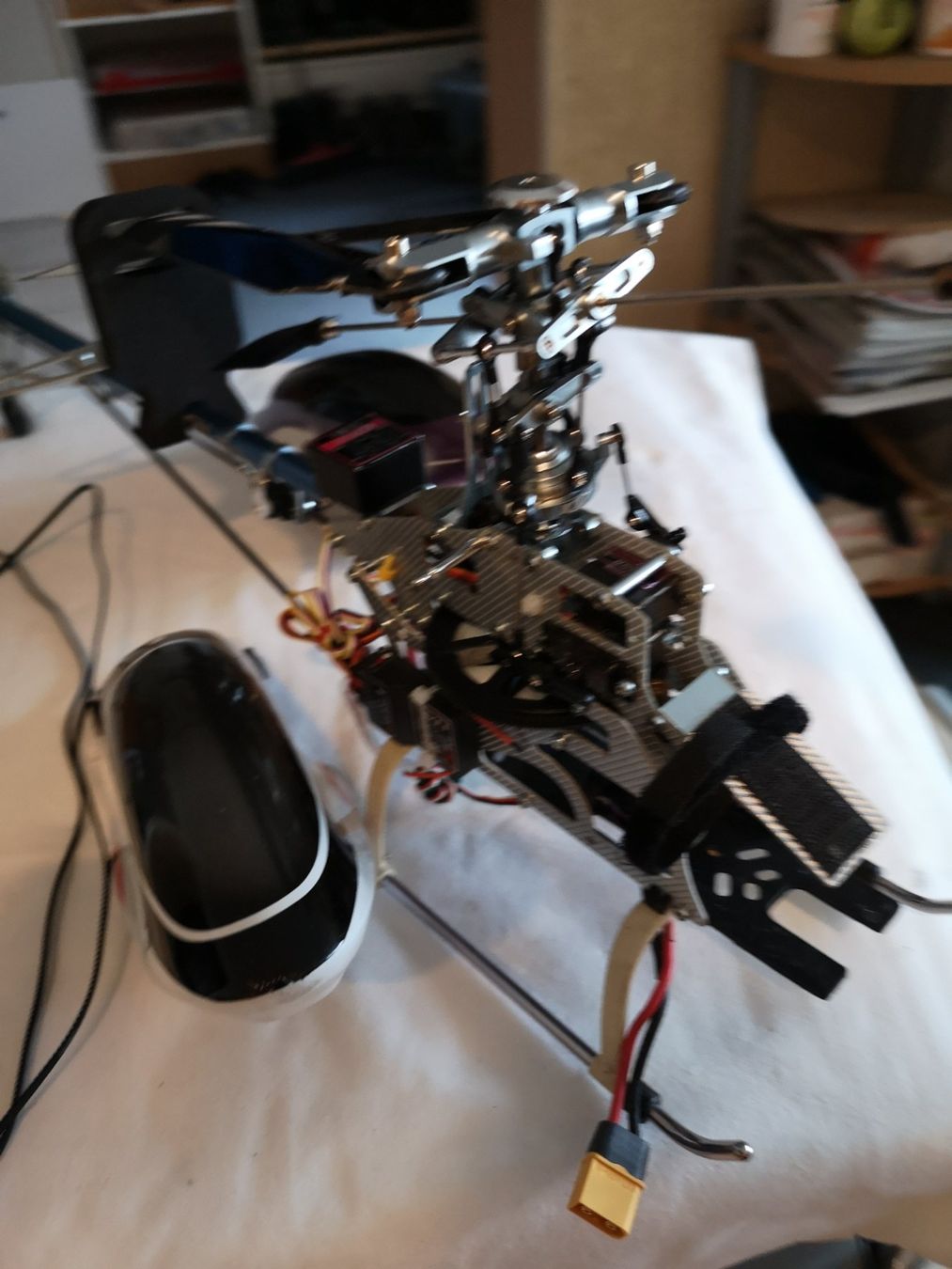 RC Kits de montage: Modell Heli KDS C 450 3D – D'occasion à Heimberg par Newyorker5