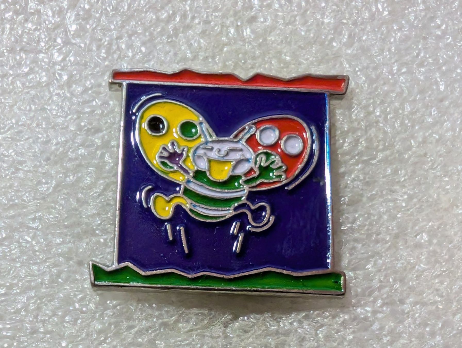Placchette & Badge: Ansteckpin 103: Sonntagsblick – Usato da Oppligen venduto da Pin-Fall-Shop
