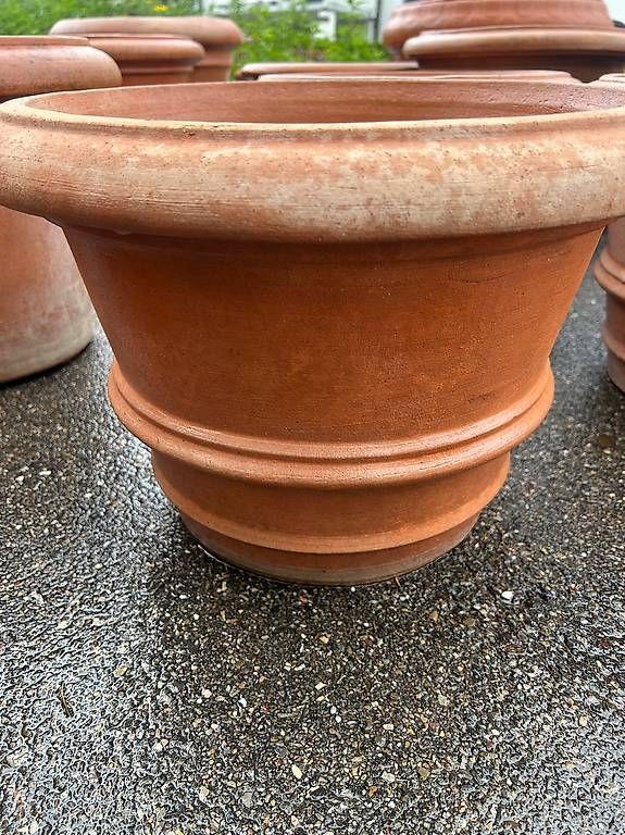 Vasi per fiori: Terracotta Impruneta Topfe – Usato da Rüschlikon venduto da cberthold 1