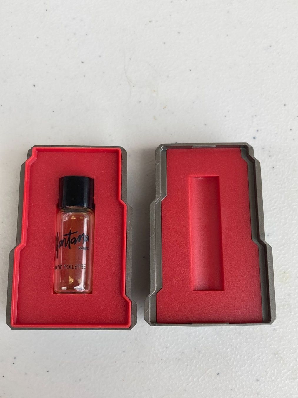 Parfums & Eau de Toilette: Parfum Miniature Montana – D'occasion à Bassecourt par CALUMET-X 1