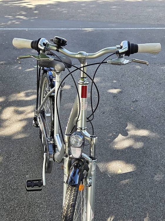 City Bike femme (California City Bike Simple 26, 48 cm) (Gebraucht) in ...