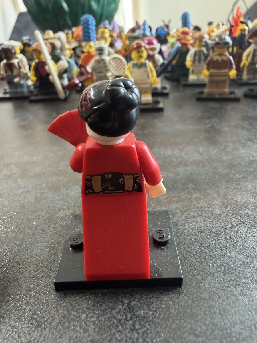 Lego Statuette: Lego Kimono Mädchen Serie 4 – Nuovo (secondo la descrizione) da Wettingen venduto da NickInc 2