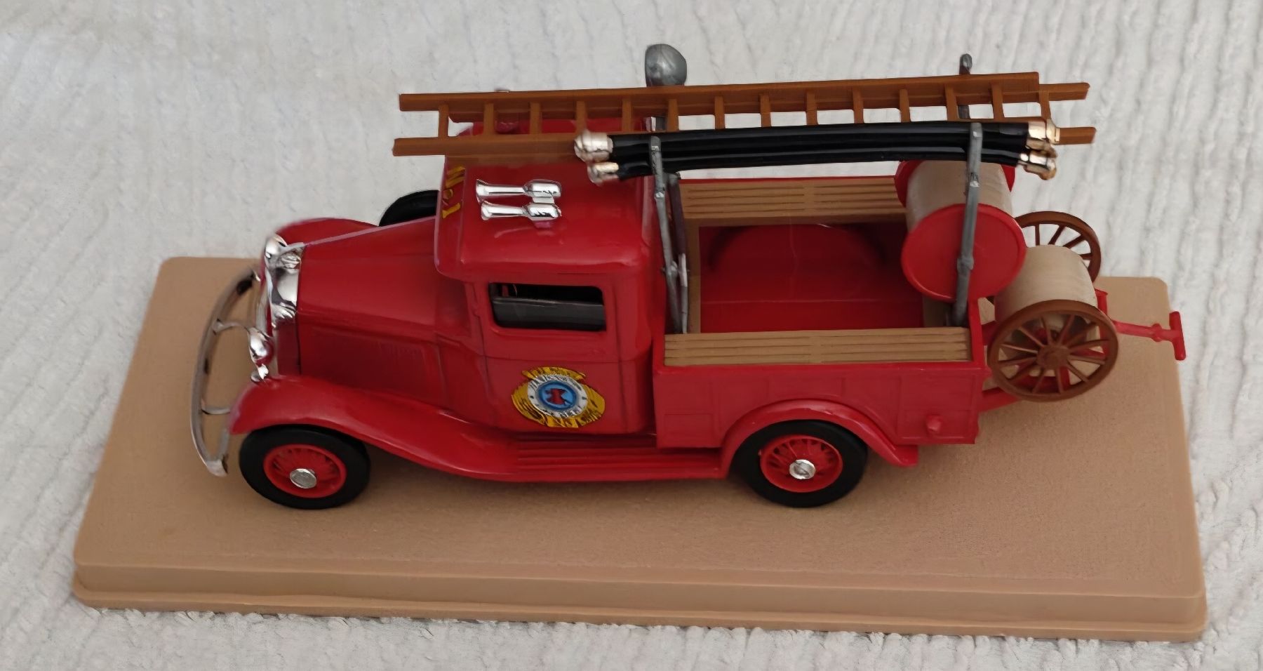 Modellini d'auto: Feuerwehr Auto – Nuovo (secondo la descrizione) da Luzern venduto da Luzern_Energy 5