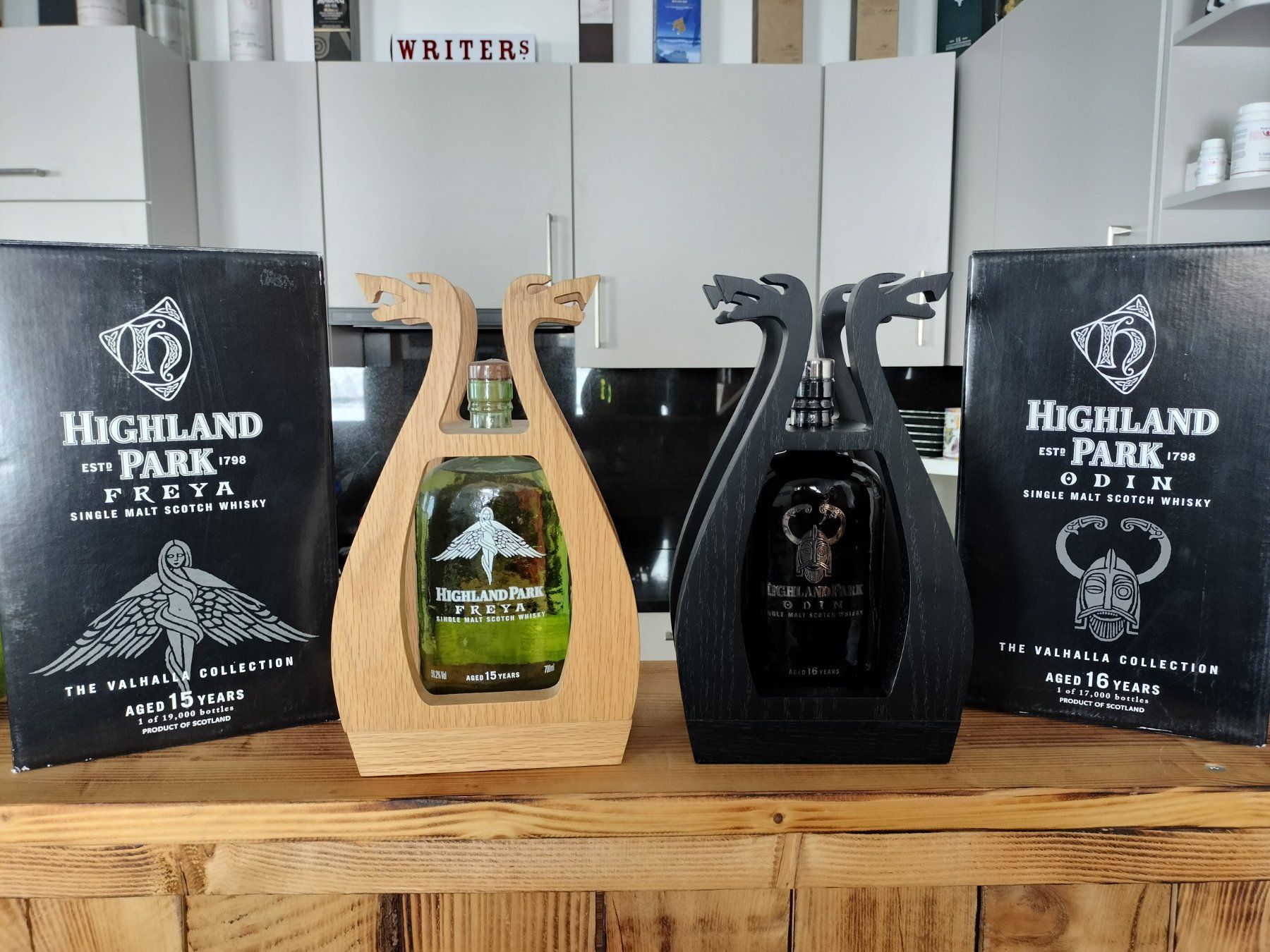 Highland Park Bevande alcoliche: Whiskey Odin und Freya Valhalla Collektion – Nuovo (secondo la descrizione) da St. Moritz venduto da MarcLangheinrich