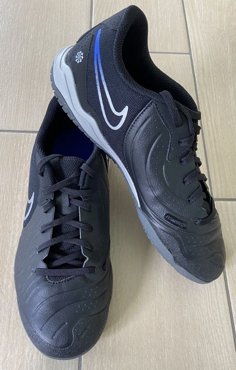 Nike Chaussures garçon: Nike Tiempo Indoor Shadow 38.5 – Neuf (Voir description) à Moutier par chicboutique