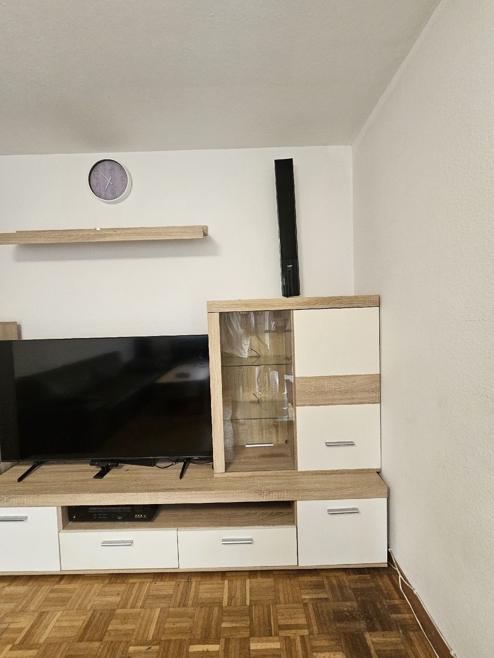 Mobili TV: TV- Möbel (ohne TV) – Usato da Landquart venduto da alk_z62z 1