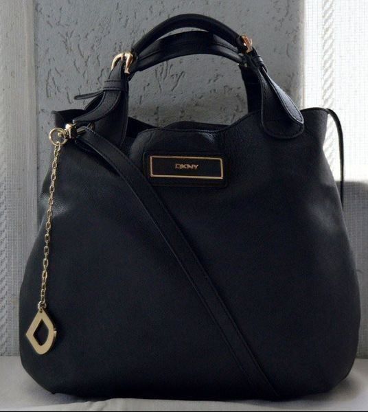 DKNY Borse da donna: Tasche  / Sac à bandoulière DKNY – Usato da Collonges venduto da Auganien 1