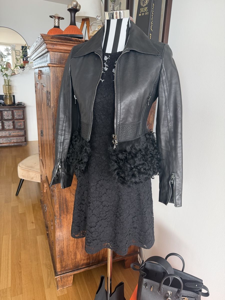 Bally Giacche: BALLY Lederjacke mit Lammfell Gr.34/XS – Usato da Meggen venduto da Contenance7