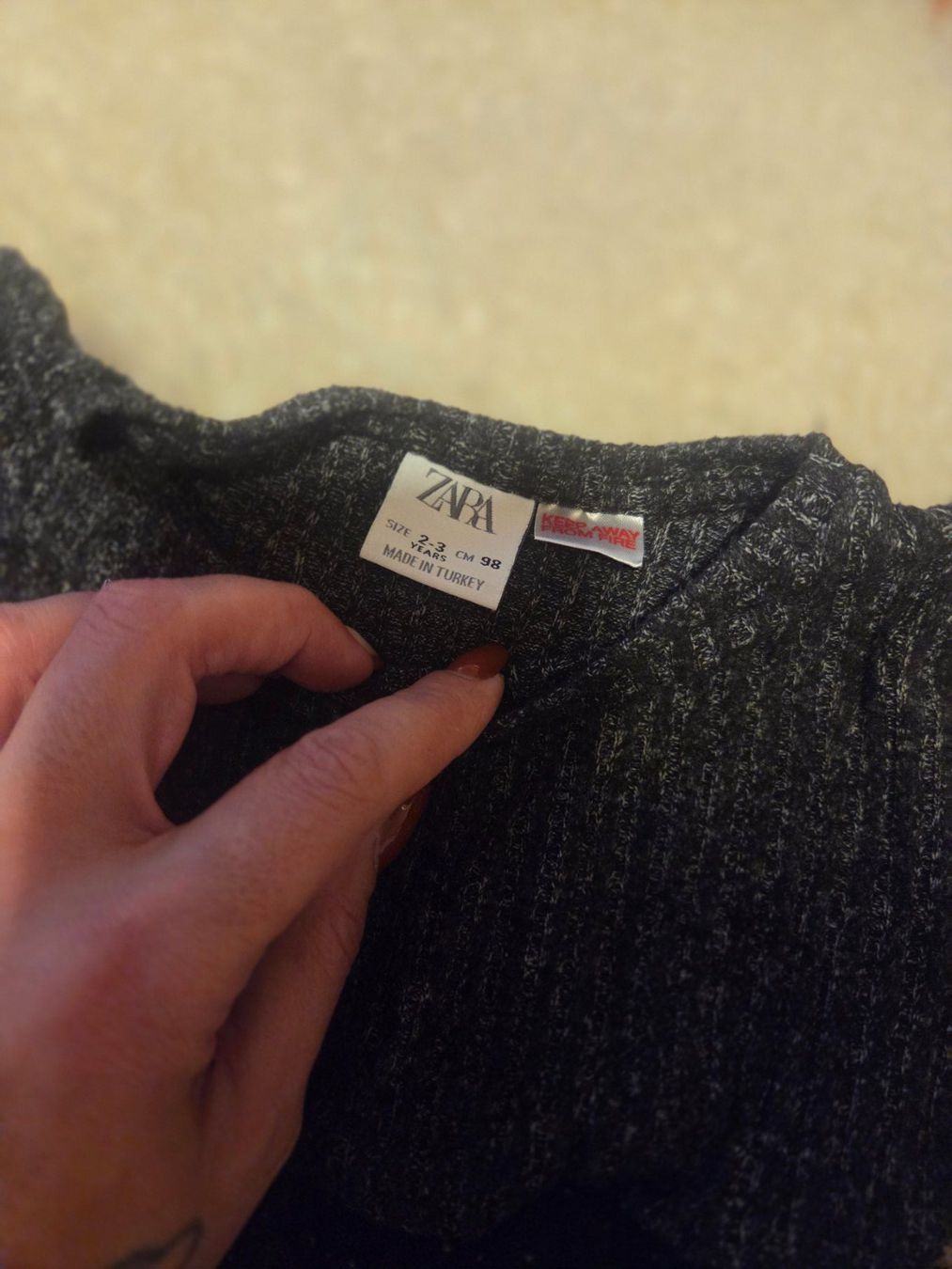 Zara Vestiti & Gonne: Robe zara – Usato da Founex venduto da jen_hb65 1