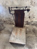 Balance ancienne à poids mobile 250 kg, style industriel vin