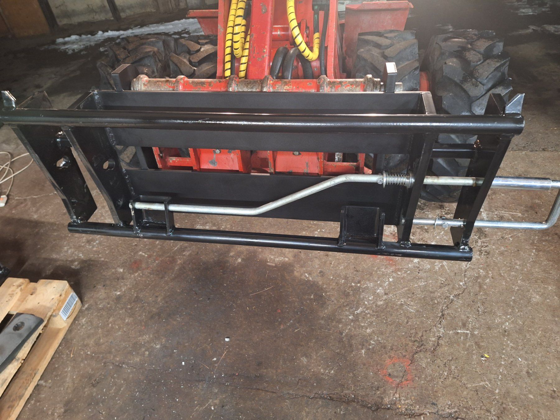 Weidemann Caricatori: Euro 8 Adapter Hoflader Weidemann – Usato da Unteriberg venduto da Prinz011 1