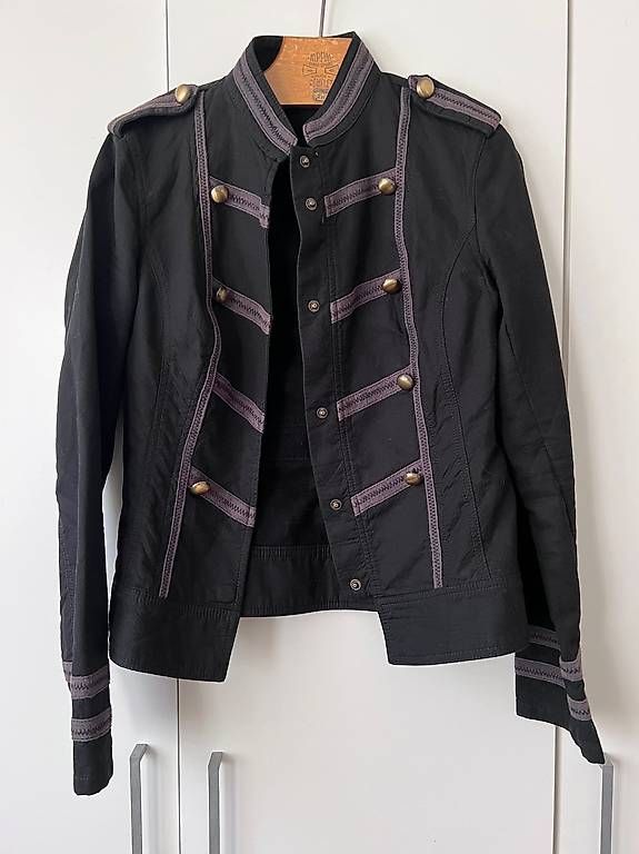 Jacken: Veste à boutons, taille S – Gebraucht aus Lausanne von sugarplumfairy