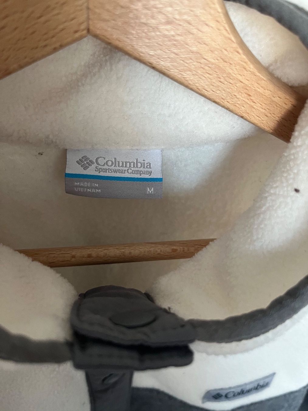 Maglioni & Felpe: Fleecepullover von Colombia – Nuovo (secondo la descrizione) da Wädenswil venduto da Vuki 1