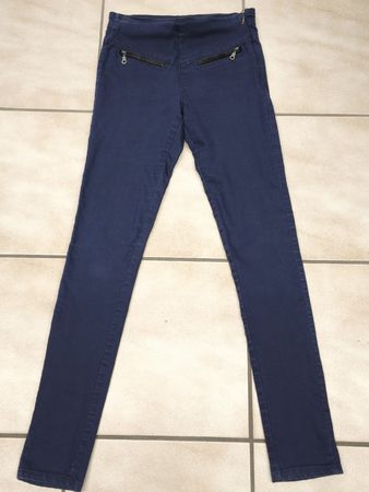 Amisu Damen Hose dunkelblau Grösse 34 guter Zustand