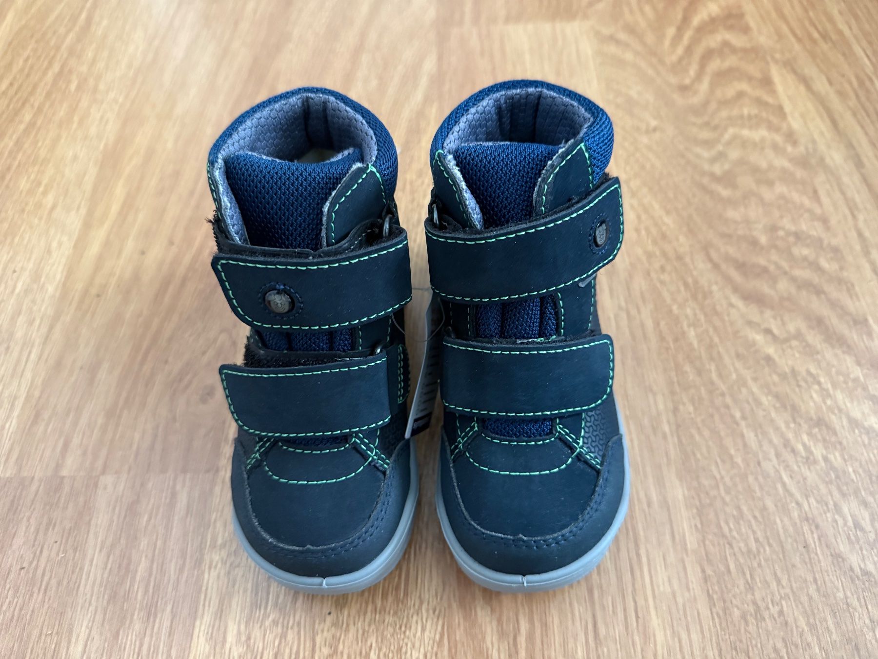 Chaussures garçon: Pepinoschuhe Grösse 23 – Neuf avec emballage d'origine à Pontresina par poc