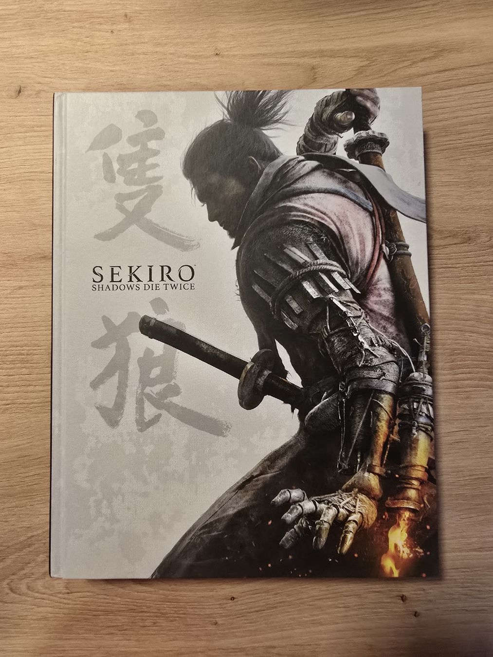 Libri: Sekiro Shadows Die Twice -  Guide  – Usato da Chur venduto da 1996hiphop