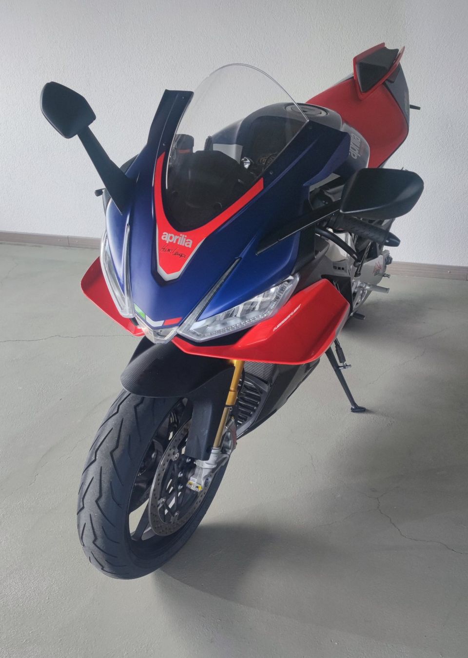 Aprilia Strada: RSV4 Factory 1100 E5 – Usato da Alpnach Dorf venduto da thomy4608 3