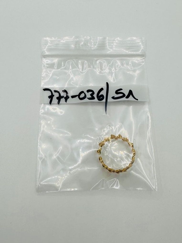 Anelli: Golden farbiger Ring / Grösse: 51 – Nuovo e nell'imballaggio originale da Frutigen venduto da glanzvolles.leben 2