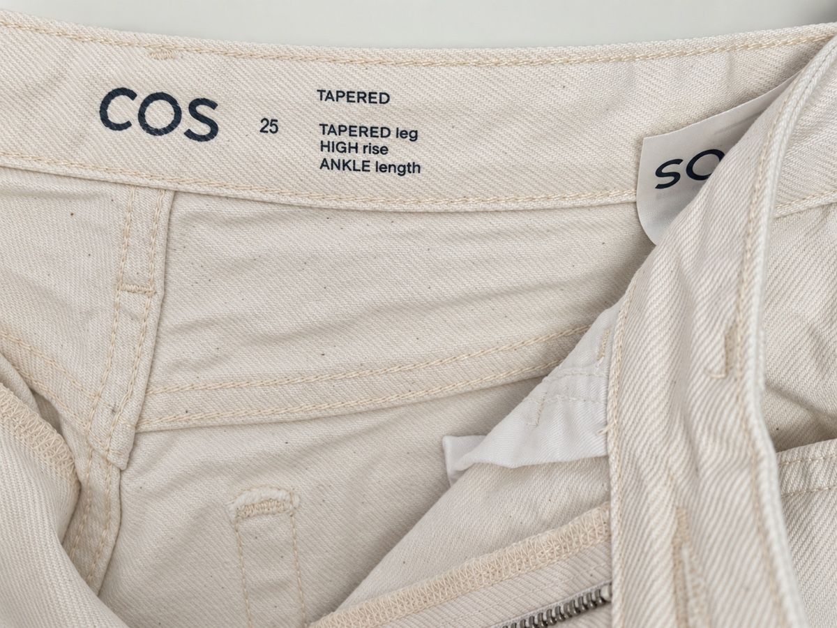 Cos Jeans: Cos jeans Frühling 2026 – D'occasion à Zürich par Marta_atram 1