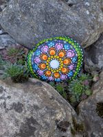 handbemalter Dot-Painting Stein