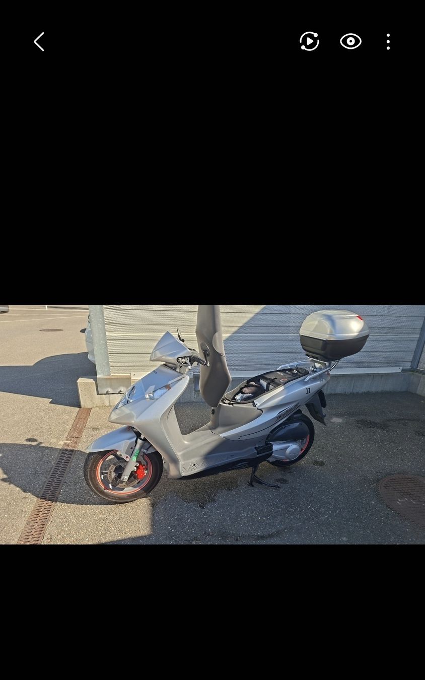 Honda Scooter: Honda Dylan 125 – Usato da Uster venduto da Emy 1