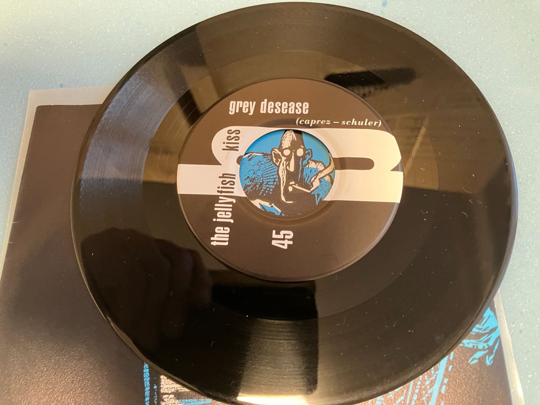 Dischi in vinile: The Jellyfish Kiss – Usato da Aarwangen venduto da Jukebox3 6