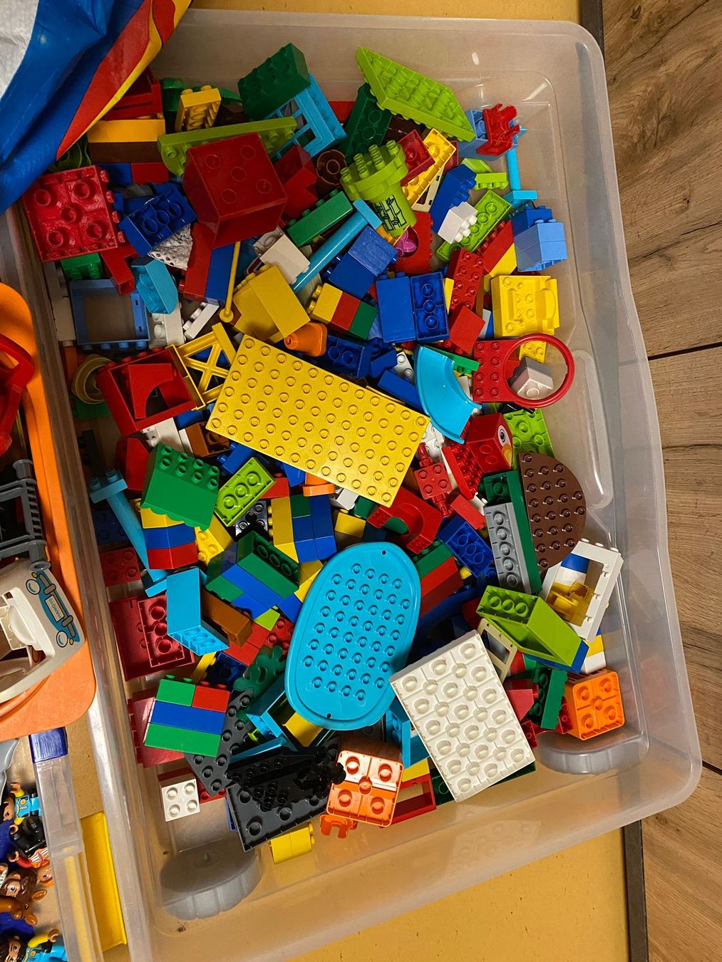 Lego Baukästen: Grosses Lego Duplo set – Gebraucht aus Winterthur von pat.paw 4