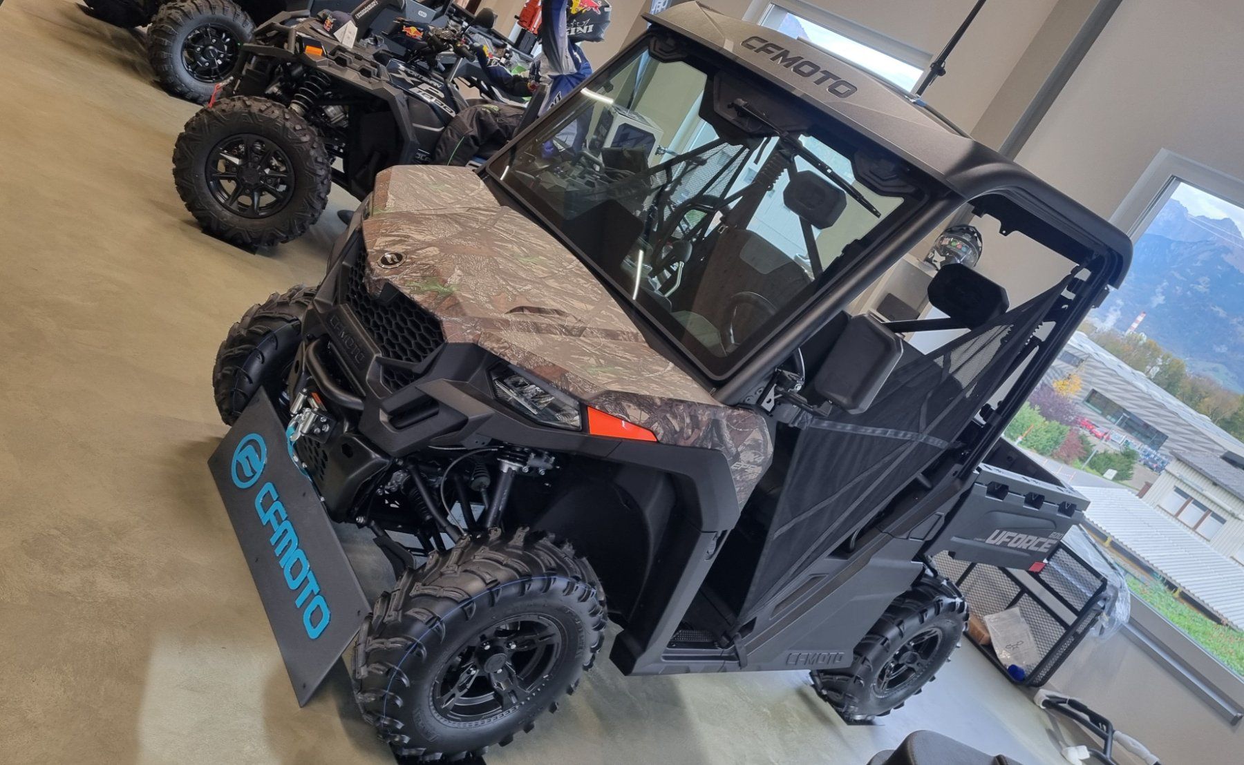 Cf Moto ATV / Quad: CF Moto UForce 4x4 600EFI – Nuovo (secondo la descrizione) da Trimmis venduto da 0004 4