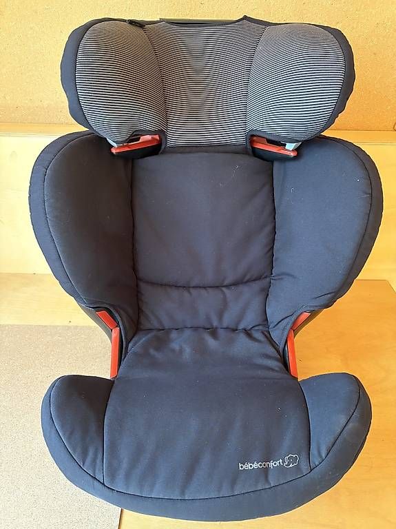 Sièges auto: Siège auto Rodifix Bb confort  – D'occasion à Lausanne par isa_qf8z
